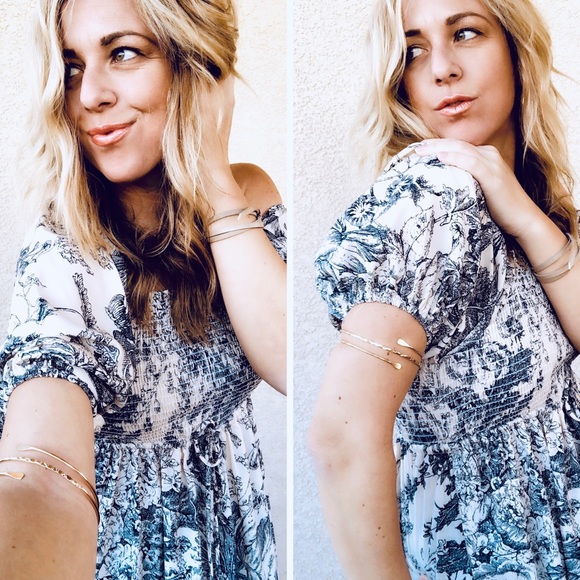 GOLD UPPPER ARM CUFF - Picture 4 of 8